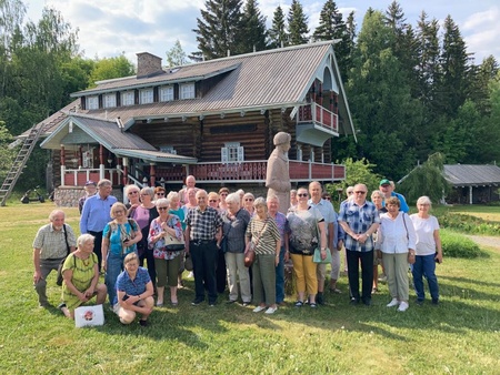 Kevään 2026 tiedote, sivu 1